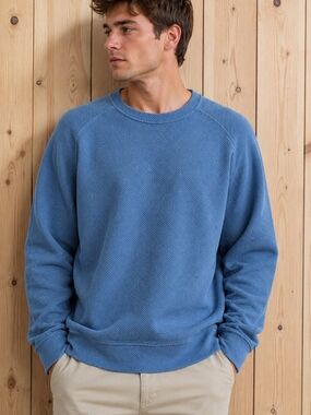Kit and Ace Men's Light Blue Crewneck Sweater
